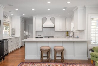 5 Rebecca Ln in Savannah, GA - Building Photo - Building Photo