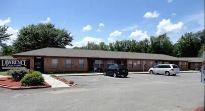304 Julia Cir in Sulligent, AL - Building Photo - Building Photo