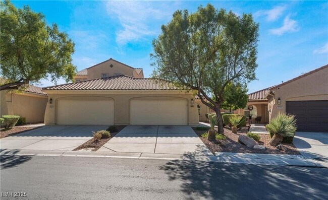 8652 Deering Bay Dr in Las Vegas, NV - Building Photo - Building Photo