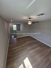 16670 Kingman Reef St in Wimauma, FL - Building Photo - Building Photo
