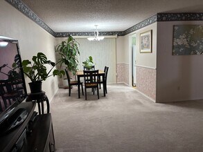 214 Walker Dr in Cheney, WA - Building Photo - Building Photo