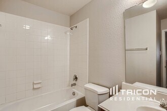 2021 Cone Flower Dr in Forney, TX - Building Photo - Building Photo