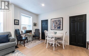 157 King St W in Hamilton, ON - Building Photo - Building Photo