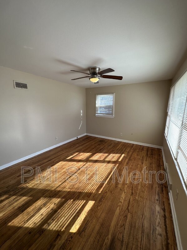 1201 Walker Ave in St. Louis, MO - Building Photo - Building Photo