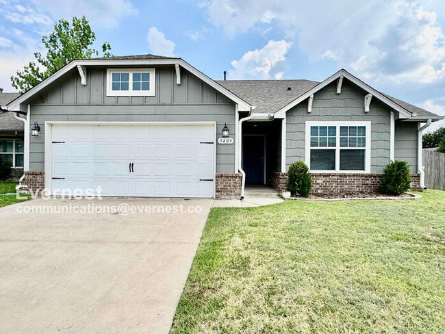 property at 3409 E Plymouth Pl