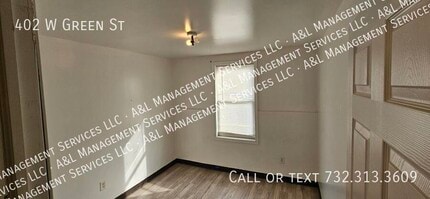 402 W Green St in Millville, NJ - Building Photo - Building Photo