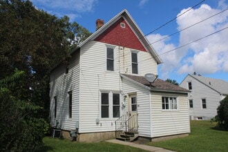406 Minnesota Ave E in Glenwood, MN - Building Photo - Building Photo