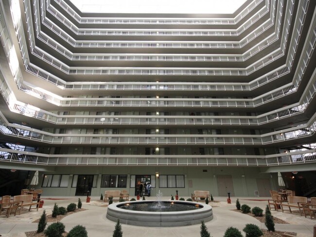 Trinity Towers Senior Apartments - Age 62+ in Atlanta, GA - Building Photo - Building Photo