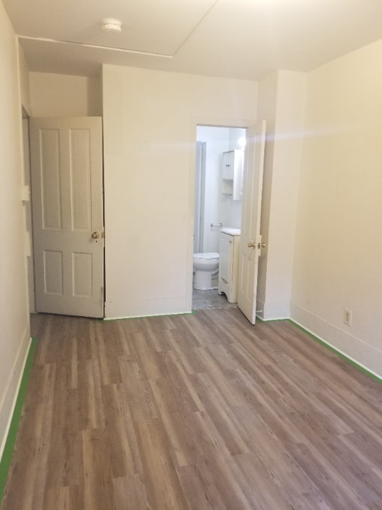 50 Hallet St in East Stroudsburg, PA - Building Photo