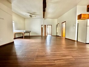 8268 County W in Greenleaf, WI - Foto de edificio - Building Photo