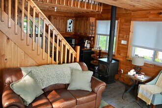 529c Rue Principale in Mansfield-et-Pontefract, QC - Building Photo - Building Photo