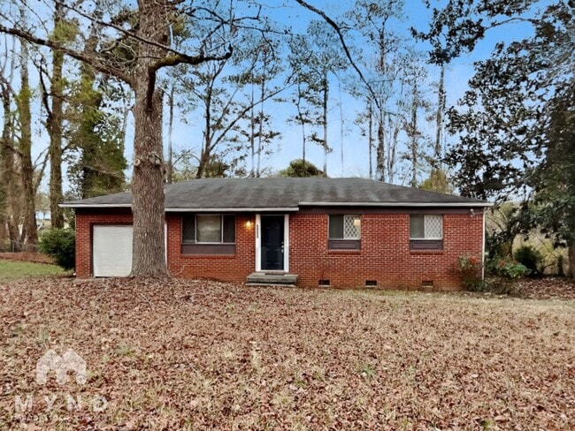 property at 5906 Pineglen Ct