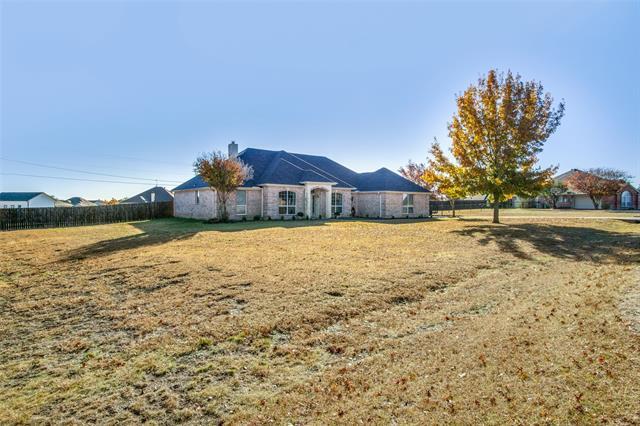 property at 162 Lakeview Dr