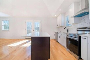 Room in House on Meldon Ave SE in Atlanta, GA - Building Photo