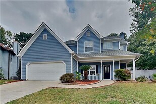 2545 Falcon Chase Ct in Suwanee, GA - Building Photo