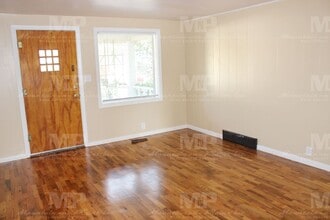 216 Clover Ln in Fort Collins, CO - Building Photo - Building Photo