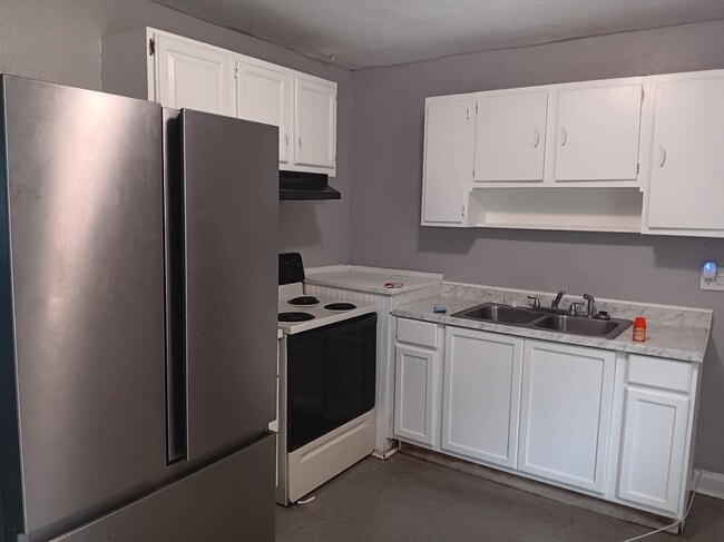 1610 N Patterson Ave, Unit 1610 N Patterson ave