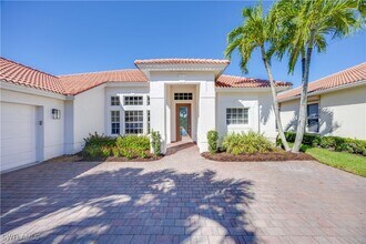 8920 Mustang Island Cir in Naples, FL - Building Photo - Building Photo
