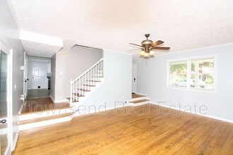 5827 Hibernia Dr in Fayetteville, NC - Building Photo - Building Photo