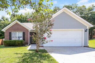 7375 Ole Nottingham Dr in Nashville, TN - Building Photo