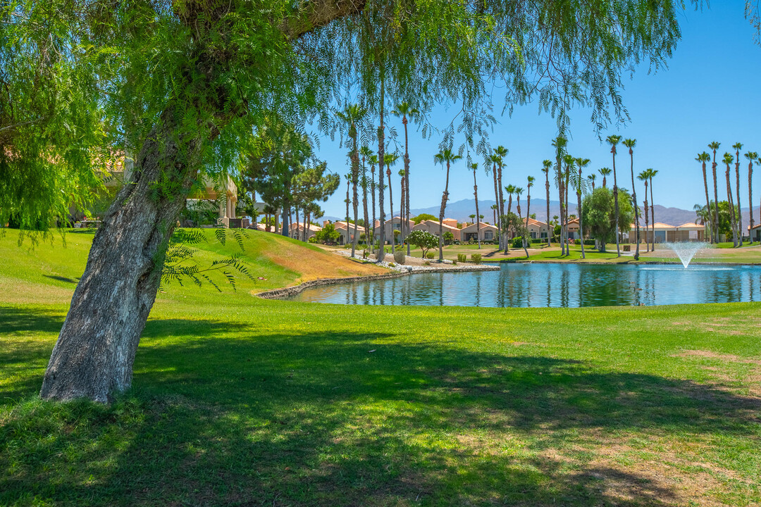 29777 Sandy Ct in Cathedral City, CA - Foto de edificio