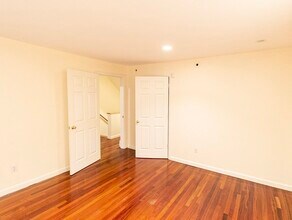 55 E Concord St, Unit 1 in Boston, MA - Building Photo - Building Photo