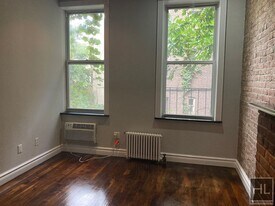 Hudson Street, Unit 4 in New York, NY - Building Photo