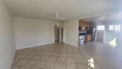 424-426 Delaware St in Imperial Beach, CA - Building Photo - Building Photo