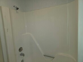 709 Windy Rd in Chesapeake, VA - Building Photo - Building Photo