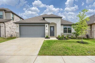 545 Beck Dr in Lavon, TX - Building Photo