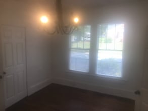 326 E Chestnut St in Goldsboro, NC - Building Photo - Building Photo