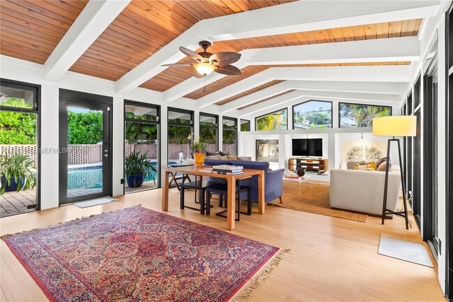 property at 2132 Middle River Dr