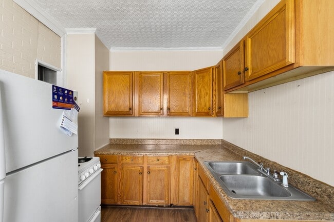 247 Roosevelt Ave in Syracuse, NY - Building Photo - Building Photo