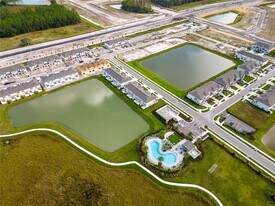 2415 Paravane Wy in Wesley Chapel, FL - Building Photo