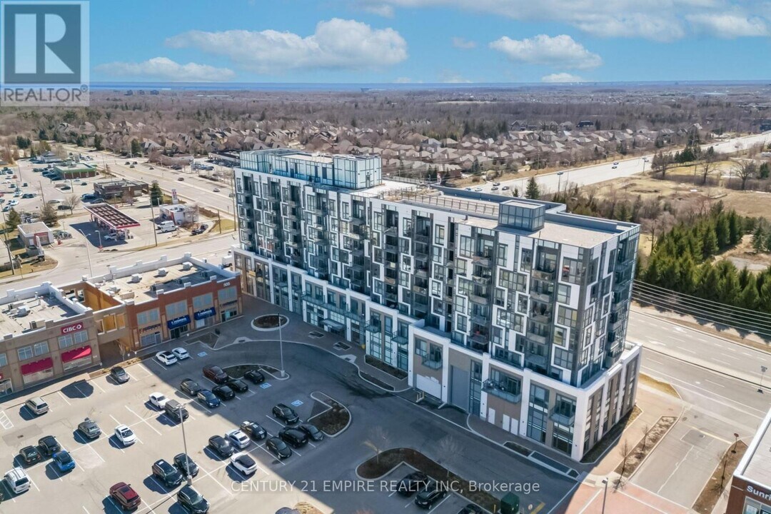 509-509 Dundas St W in Oakville, ON - Building Photo
