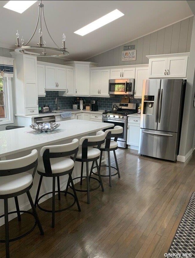 19 Champlain Walk in Ocean Beach, NY - Building Photo - Building Photo