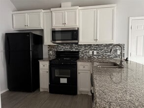 4509 Larkspur St in Houston, TX - Building Photo - Building Photo