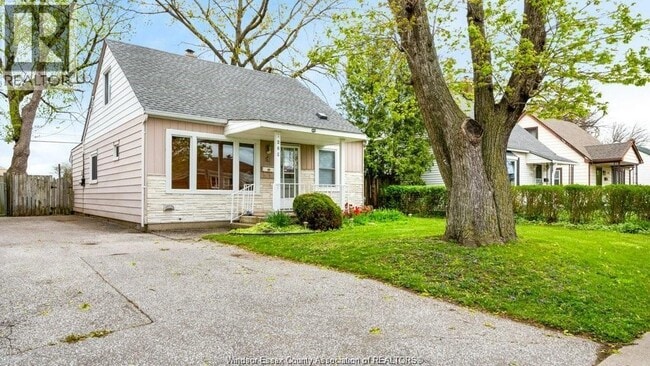 property at 1262 Partington Ave