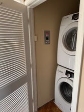 56 S 3rd St in Easton, PA - Foto de edificio - Building Photo