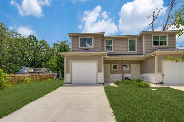 707 S 6th St in Bonham, TX - Building Photo