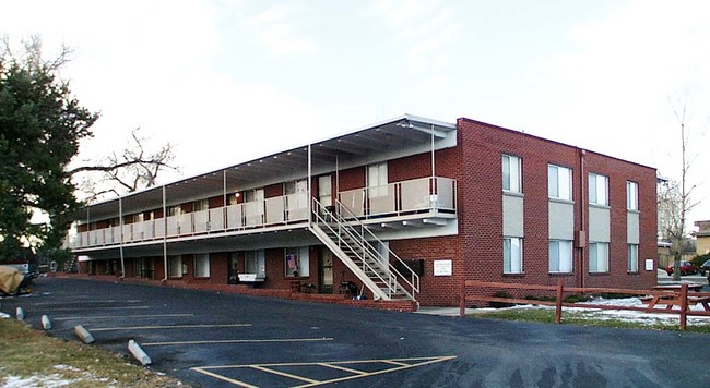 9th Place Apartments in Lakewood, CO - Building Photo - Other