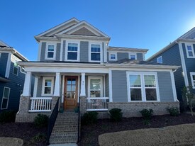 40 Elmsley Rd in Greenville, SC - Building Photo