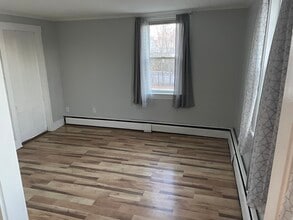 17 Hanson St, Unit 19A 17-19HansonStreet in Dover, NH - Building Photo - Building Photo