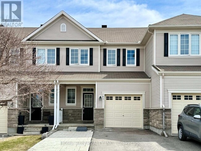 property at 183 Laramie Cres