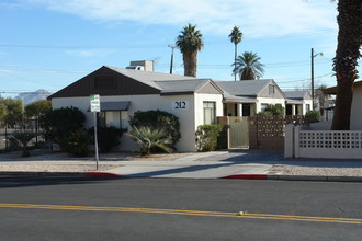 208 N 9th St in Las Vegas, NV - Building Photo - Building Photo