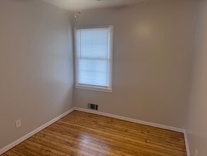 3205 Francis Pl in Kansas City, KS - Building Photo - Building Photo