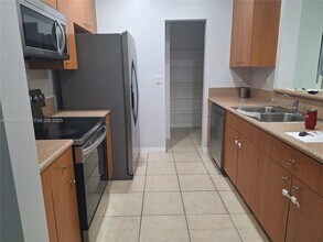 2318 NE 42nd Cir in Homestead, FL - Building Photo - Building Photo