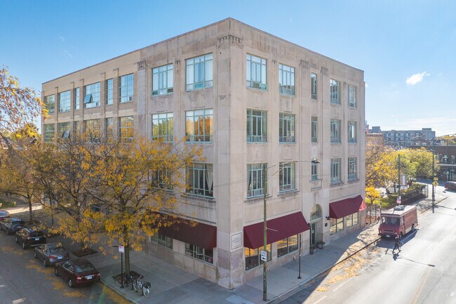 Reverend Daniel Alvarez Apartments in Chicago, IL - Building Photo - Building Photo