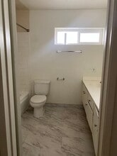 12562 Brookshire Ave in Downey, CA - Building Photo - Building Photo