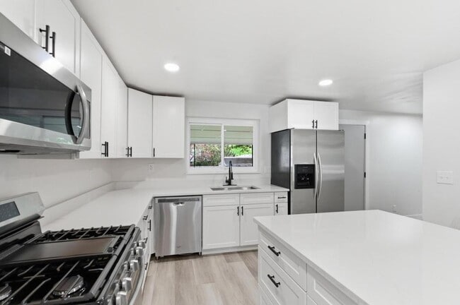 4838 Wilmington Pike in Dayton, OH - Building Photo - Building Photo